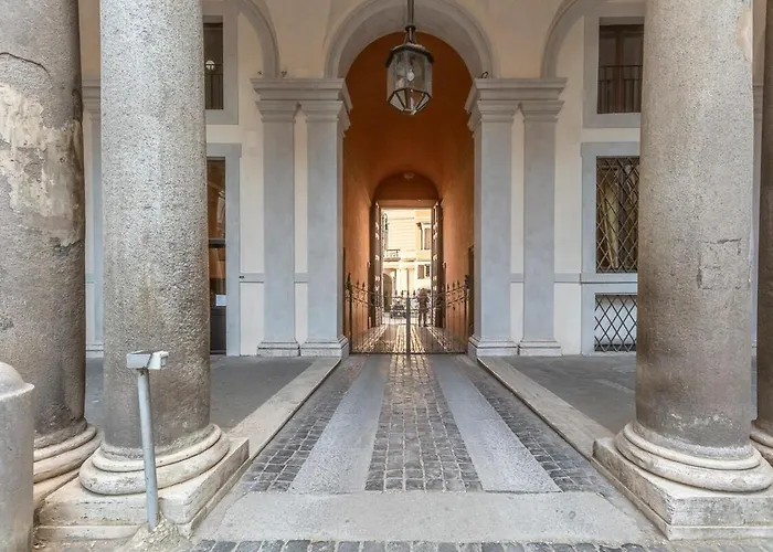 Palazzo Borghese, A Burghesius Rzym