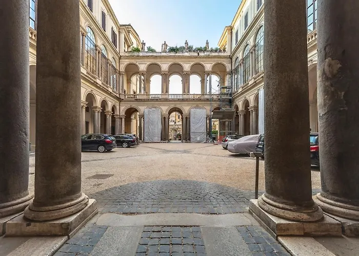 Apartament Palazzo Borghese, A Burghesius *